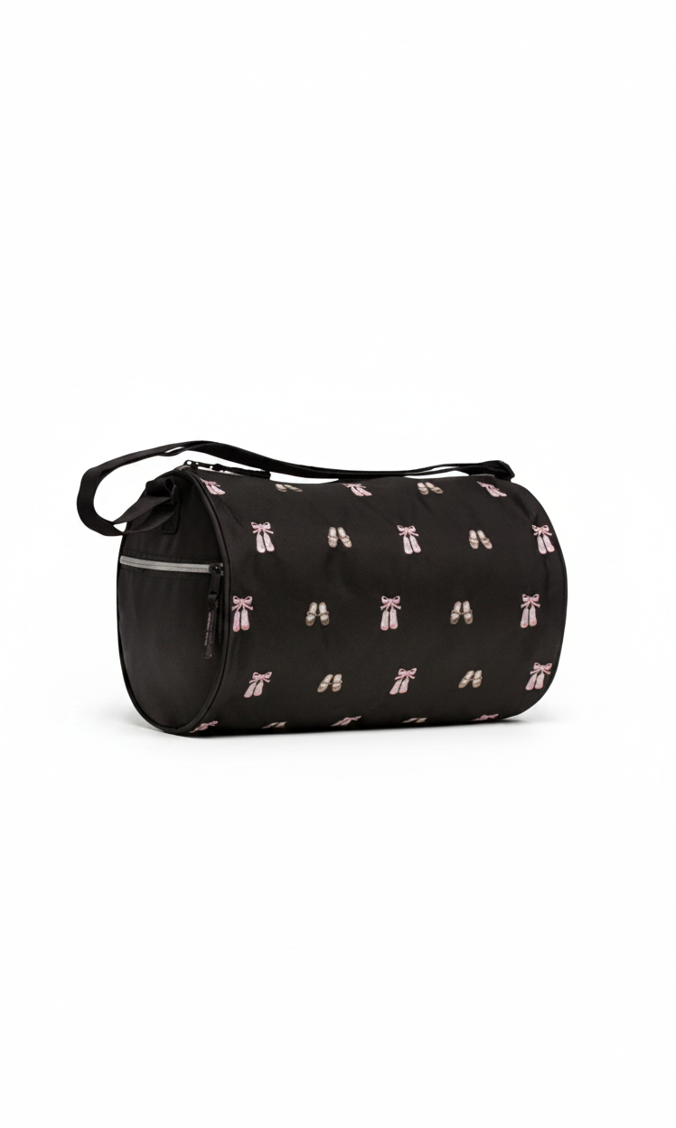 Daisy Duffel Black front view