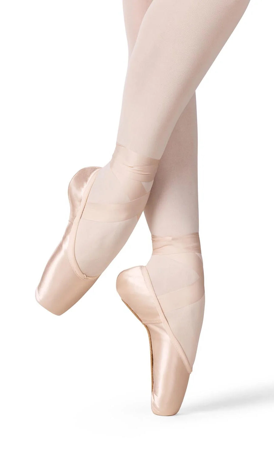 Akoya Pointe Shoe lifestyle view