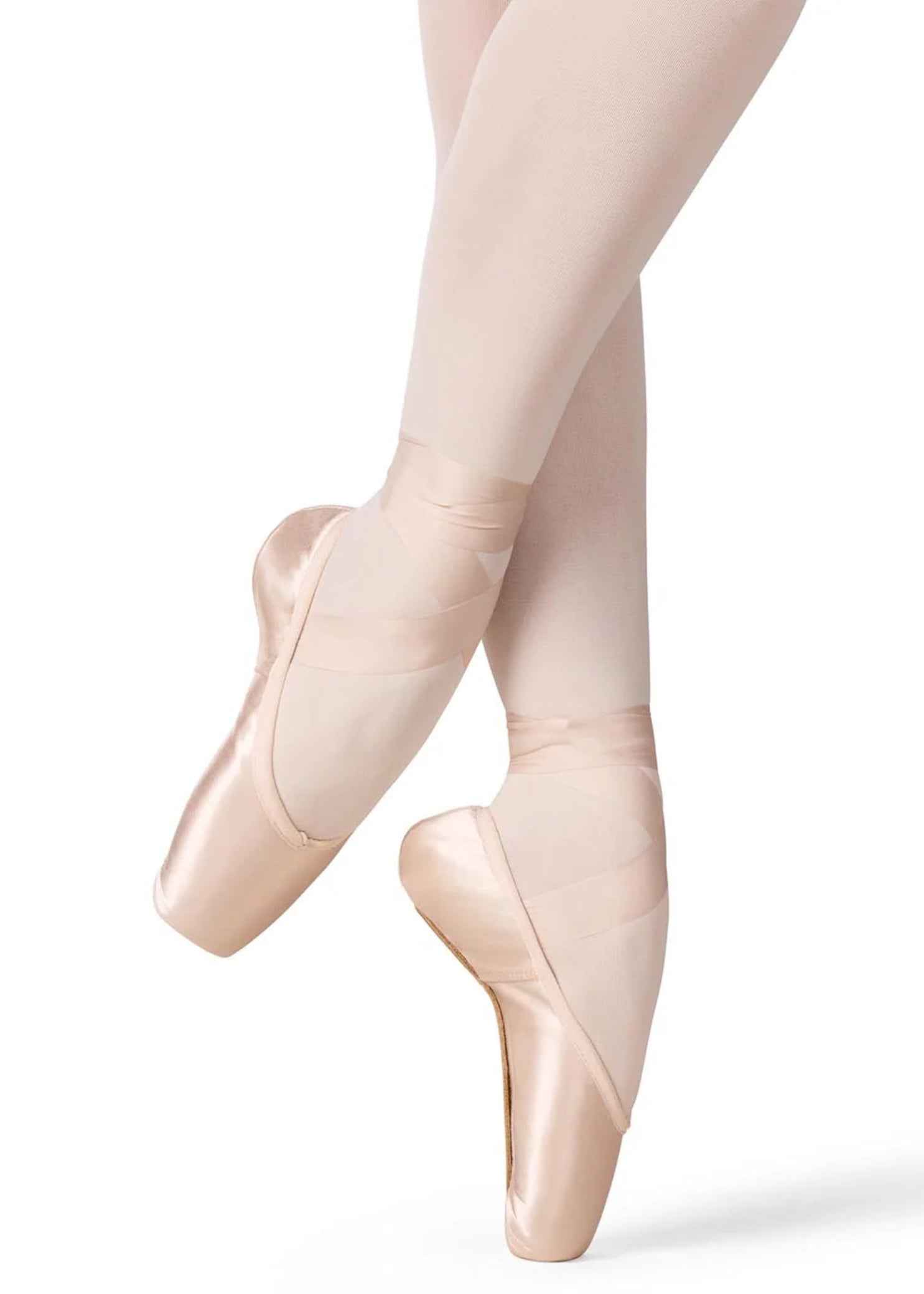 Akoya Pointe Shoe lifestyle view