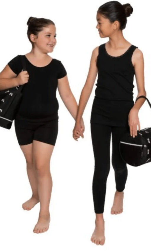 Daisy Duffel lifestyle view