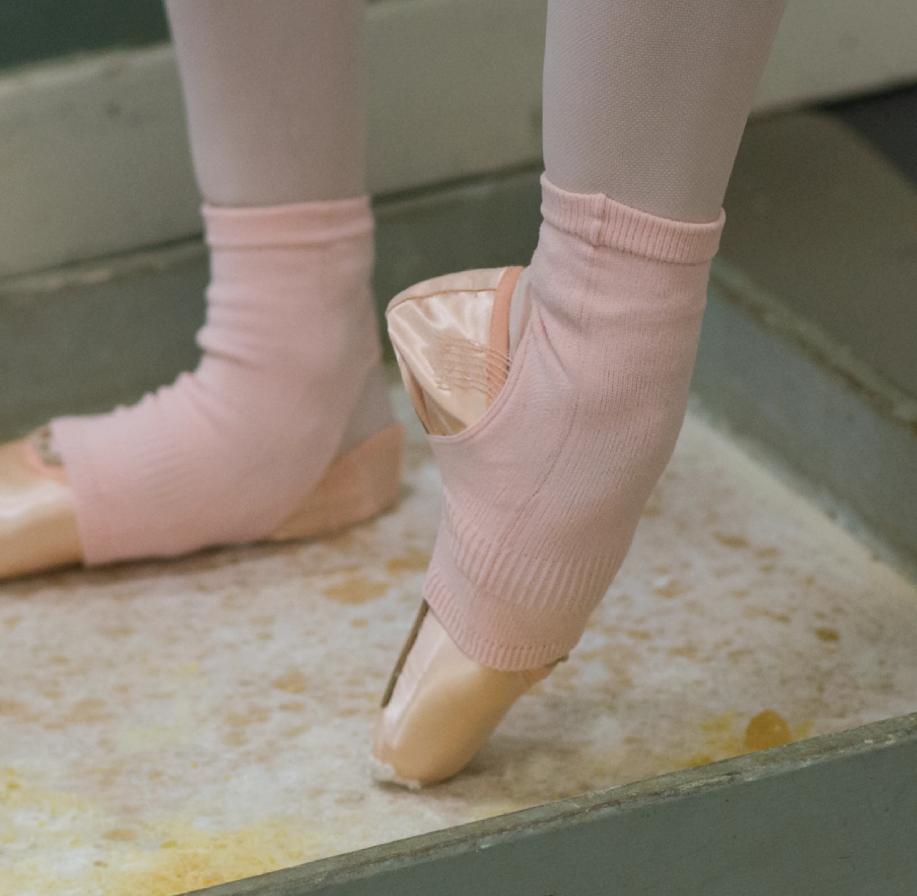 The Joule Shock Sock Pink lifestyle view