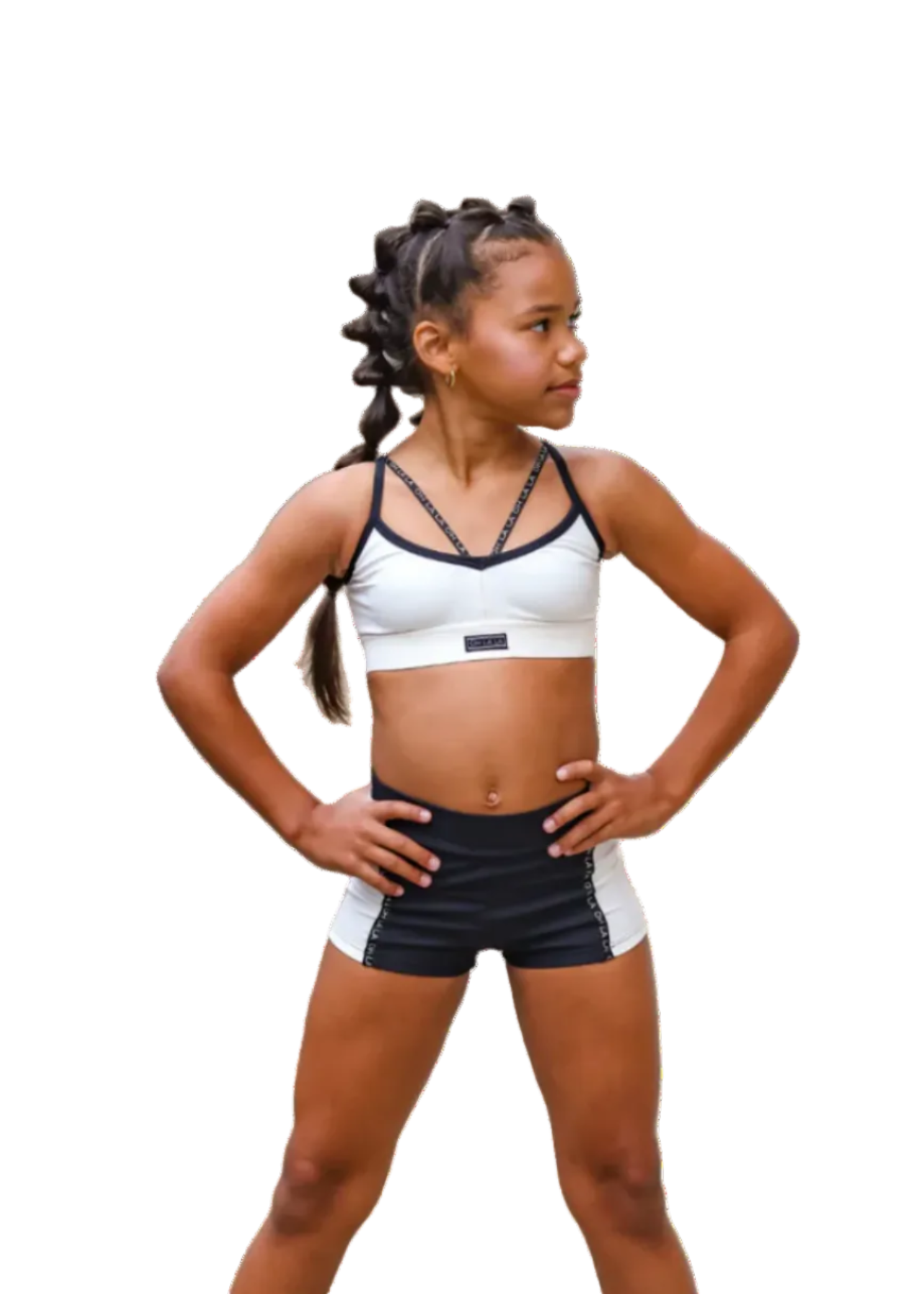Honor Top/Short Milk/Black lifestyle view