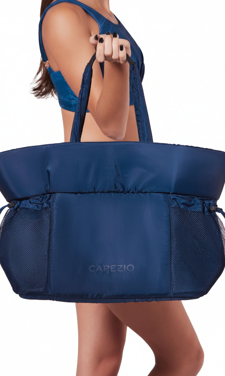 Studio Tote Pebble lifestyle view