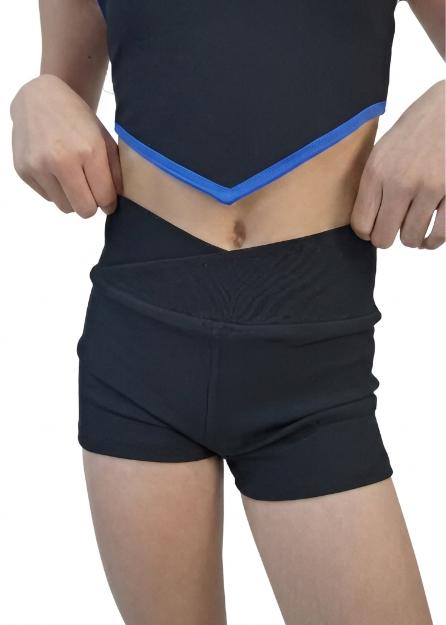 V-Short Black front view