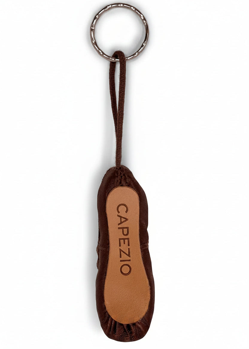Pointe Key Chain Skintone 55 back view