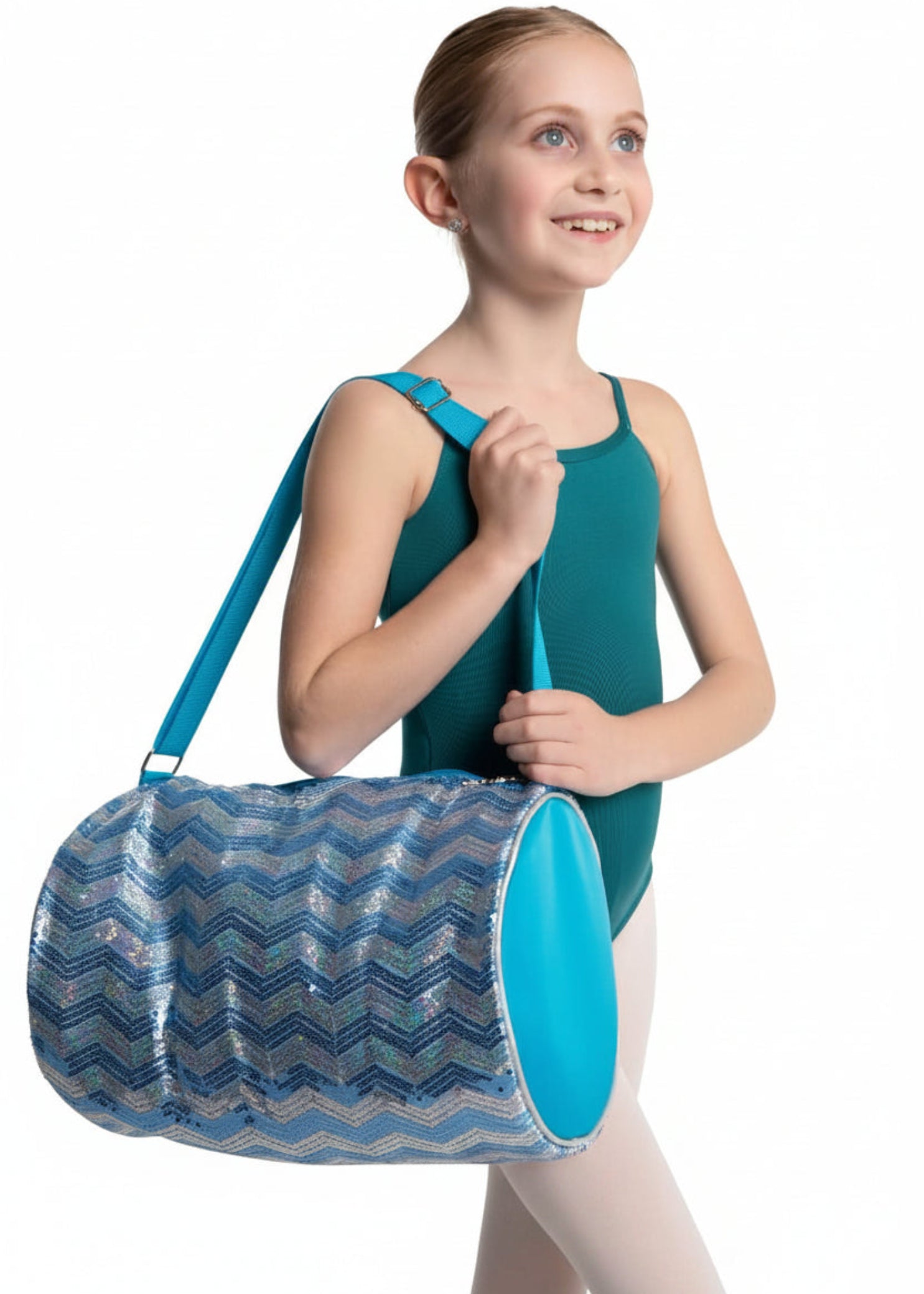 Chevron Barrel Bag – B283 in-use