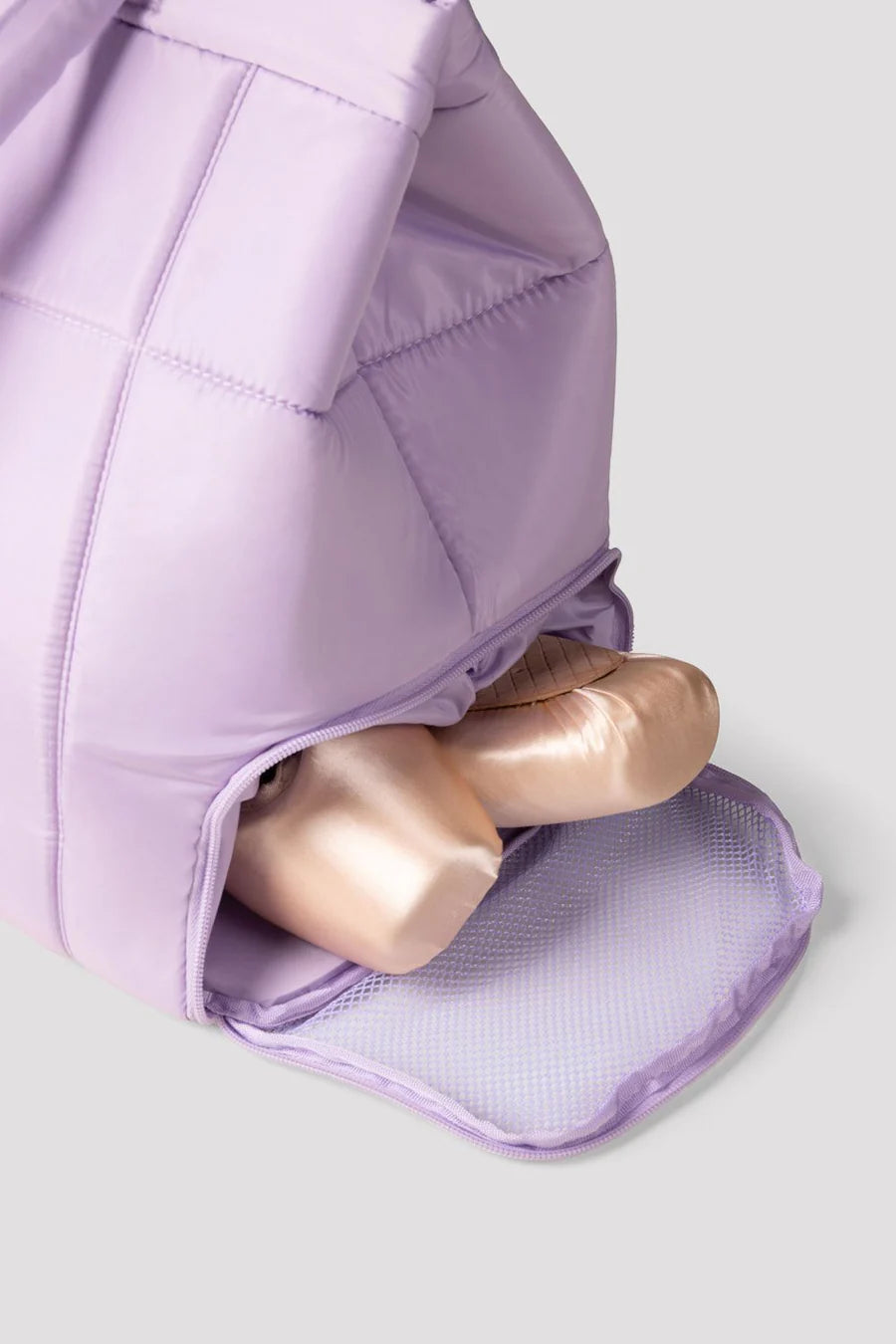 Studio Dance Bag – A330 lavender lifestyle