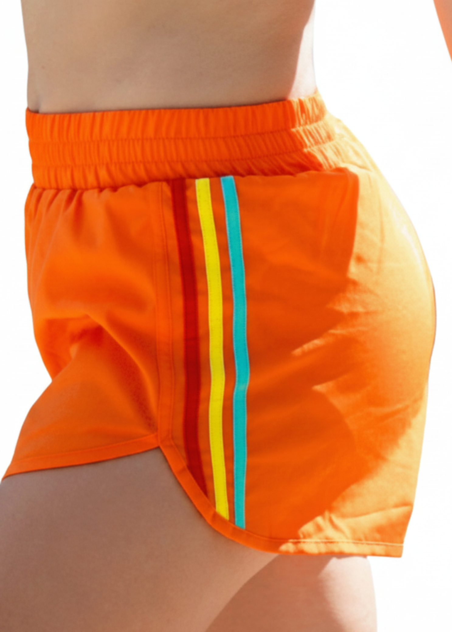 Lily Short Orange Tiger/Multi side view