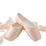 Anna Pointe Shoe front view
