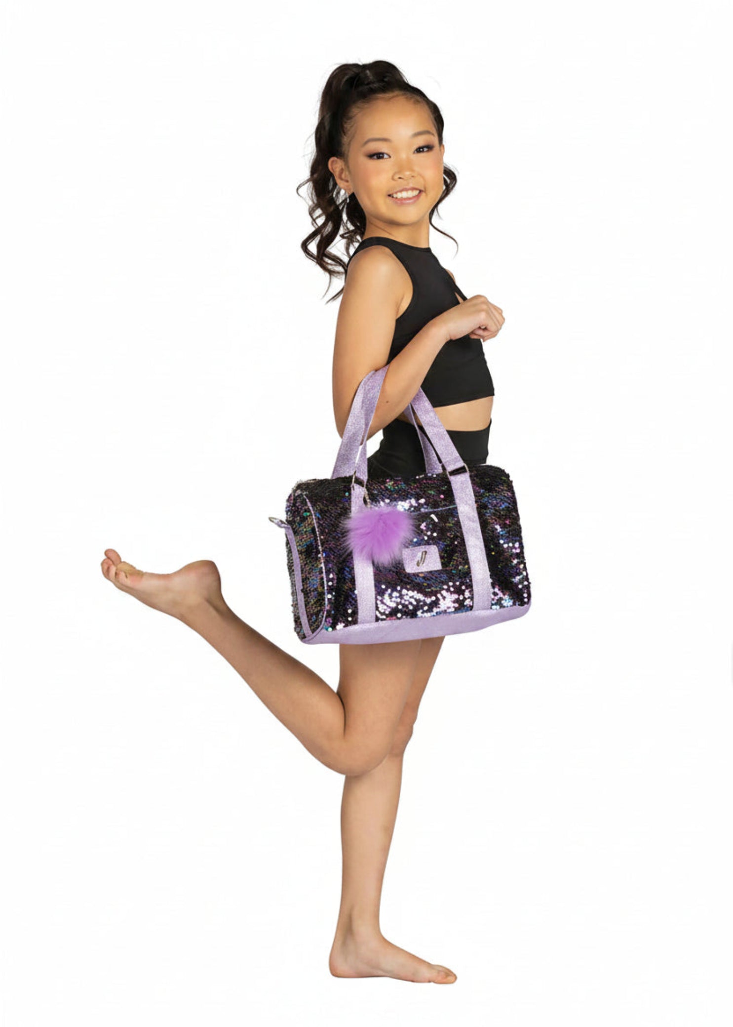 Dazzle Berry Duffel – B25505 lifestyle