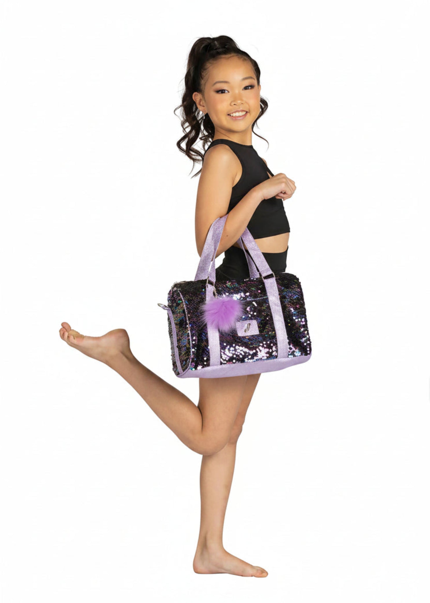 Dazzle Berry Duffel – B25505 lifestyle