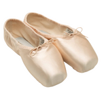 Hannah Pointe Shoe front view