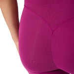En Pointe Pinch Short Cerise detail view