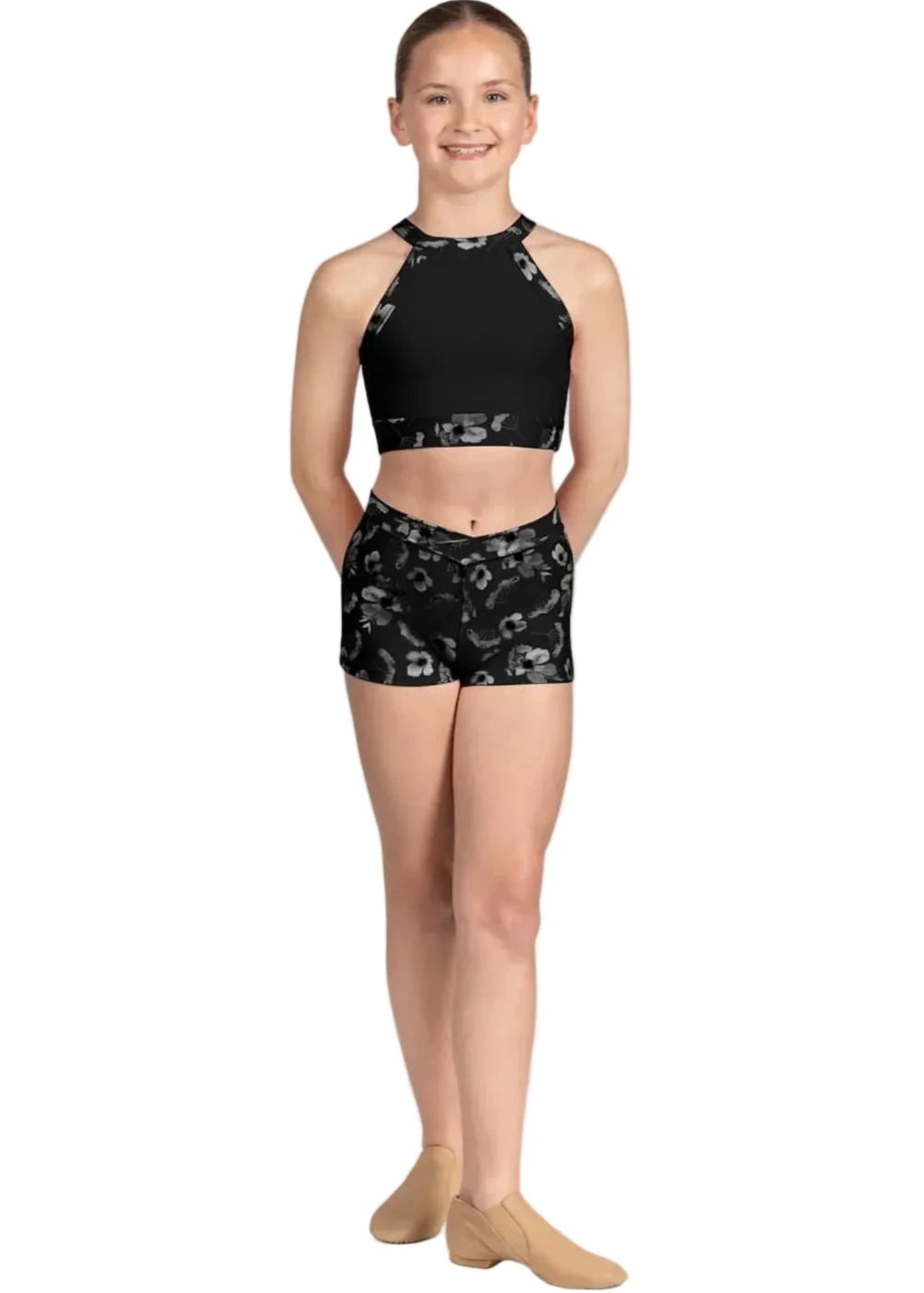 V Front Print Short Black front view