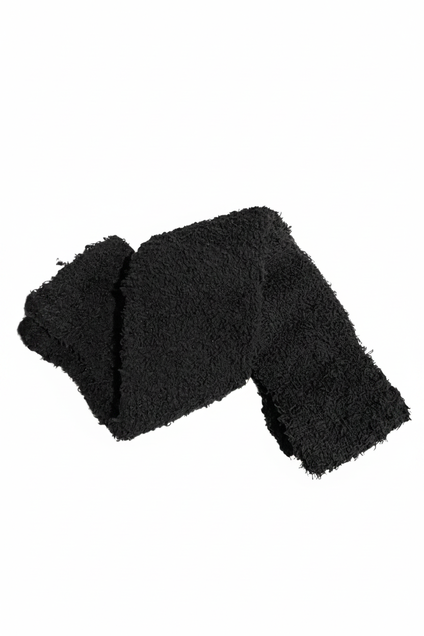 18" Solid Legwarmer Black front view