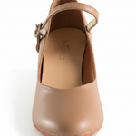 Tara 1.5" Heel Tap Shoe Caramel front view