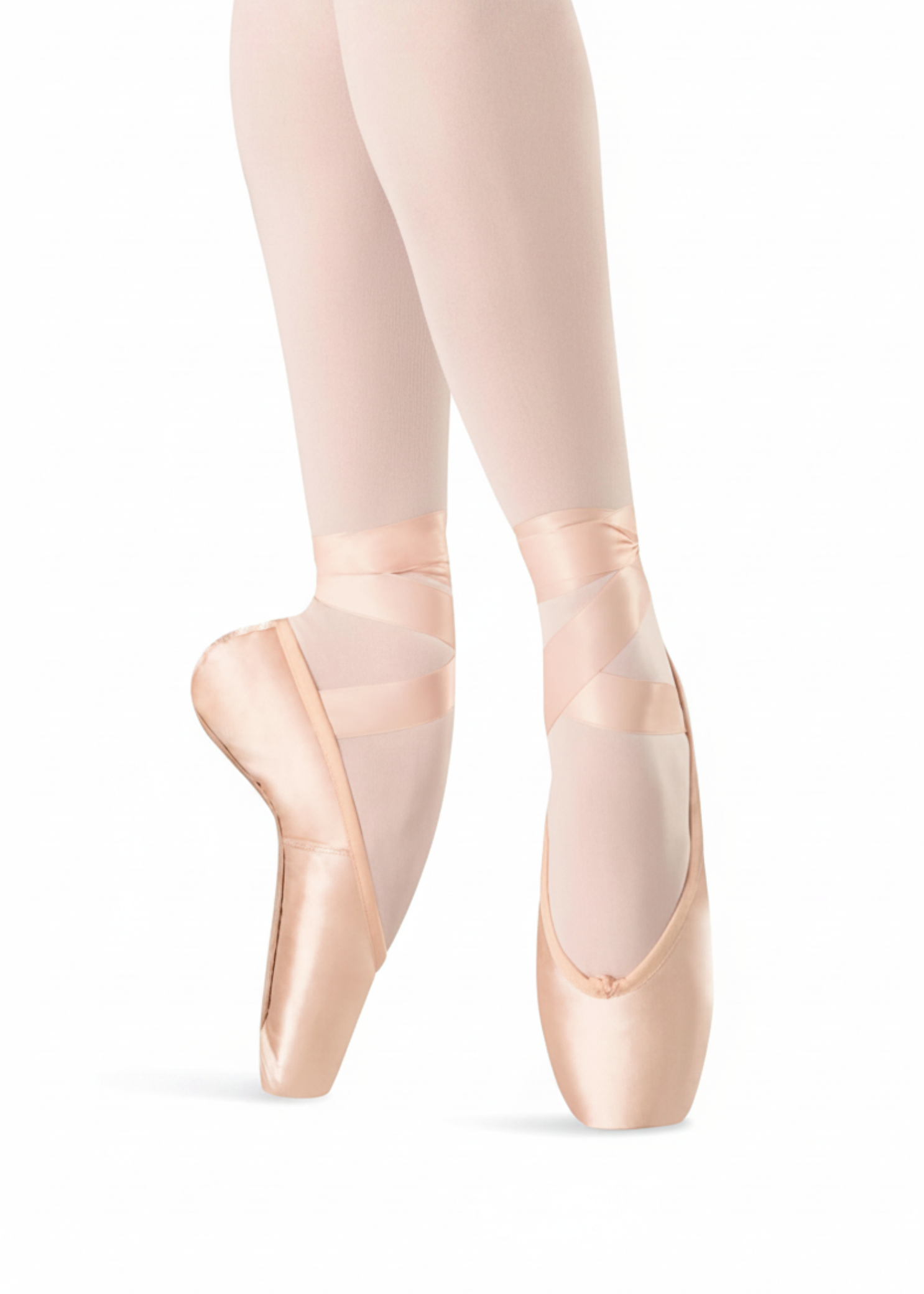 Hannah Pointe Shoe front and side view